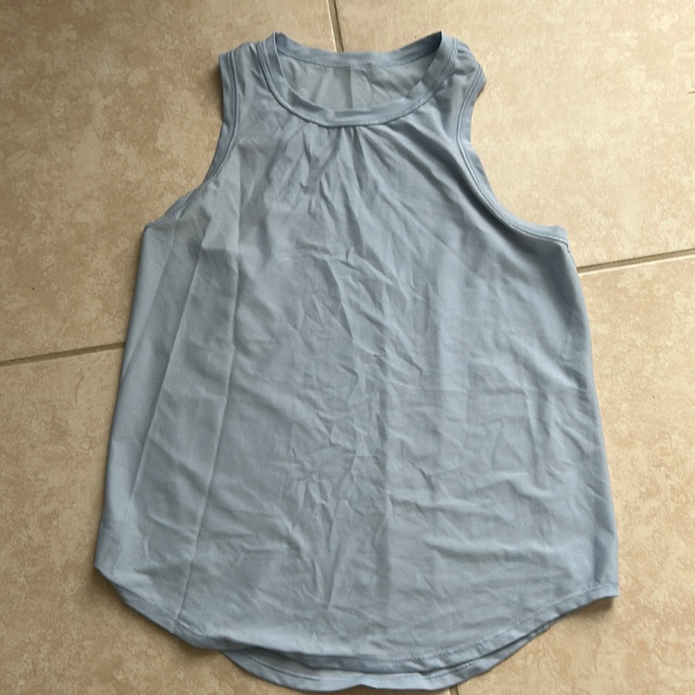 Lululemon tank